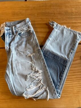 AE Light Wash Distressed Patch Jeans